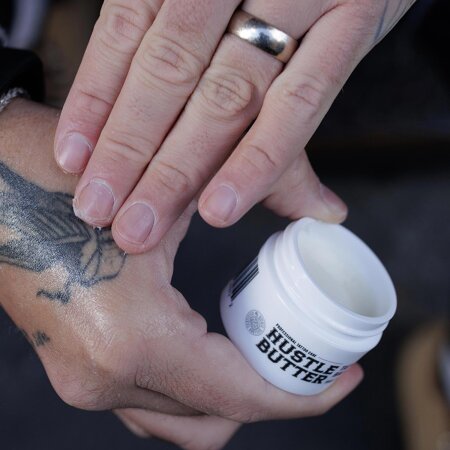 Hustle Butter Deluxe 24x30 ml I Tattoo Pflege I Vegane Aftercare